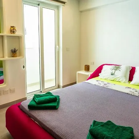 Modern Seaside 2 Bedrooms 2 Bathrooms P2 * سليمة